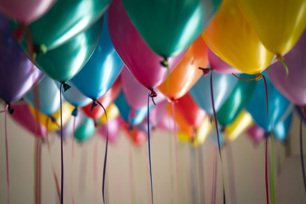 A bunch of colourful balloons